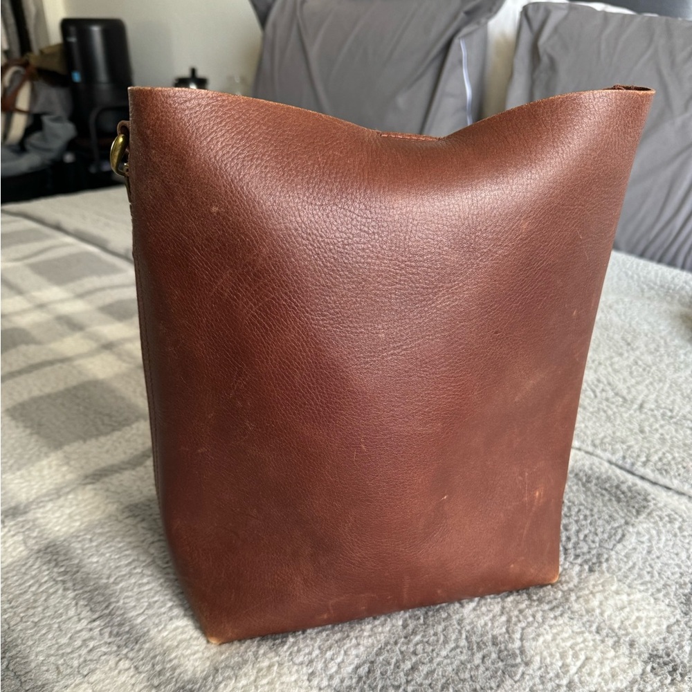 Madewell transport bucket bag